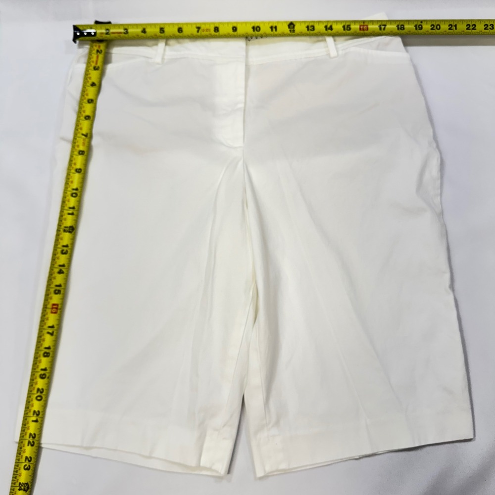 Talbots Perfect Short Women Size 12 White Cotton Blend Bermuda Shorts - Picture 5 of 8
